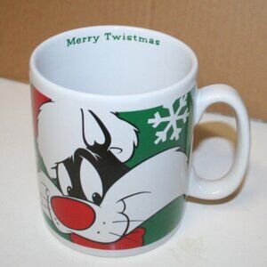 Sylvester Tweety Merry Twistmas Oversized White/Green Holiday Coffee Mug 30oz